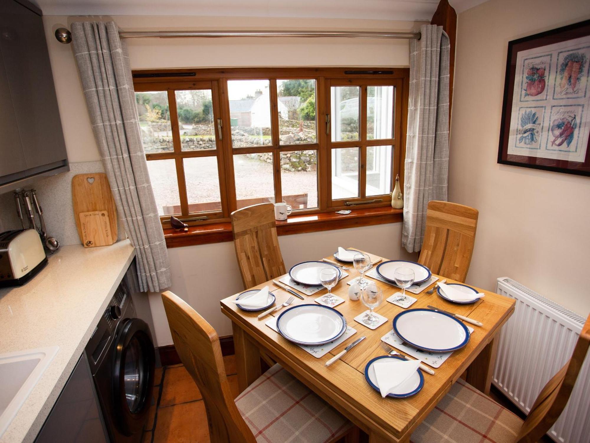 Craigellachie Cottage Croy Exterior photo